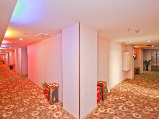 Weiduo Smart Hotel Shenzhen Tangkeng Metro Station
