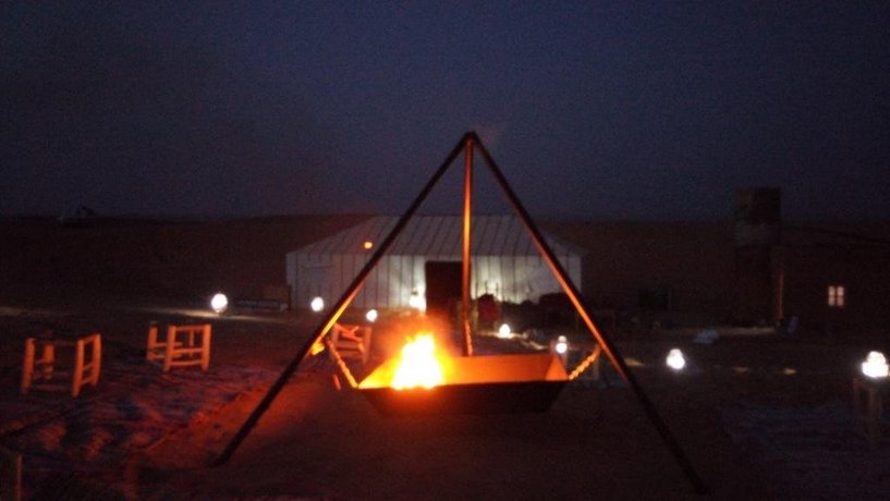 Luxury Camp Camelhouse