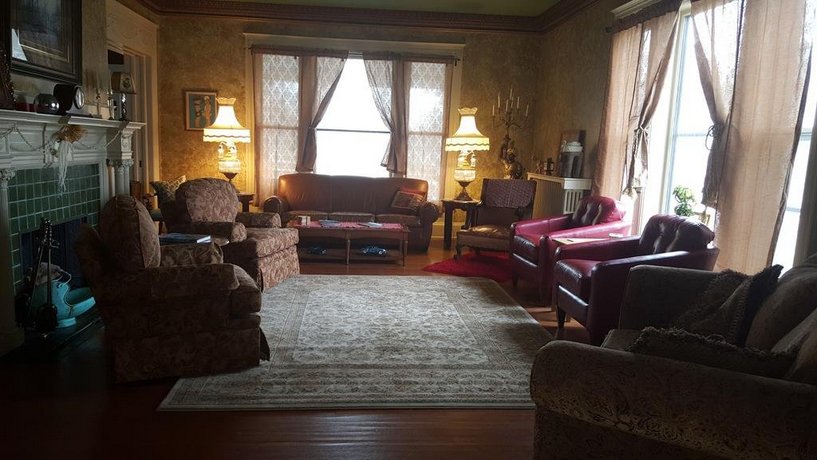 Christmas House Bed & Breakfast