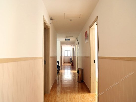 Lezhijia Express Hotel