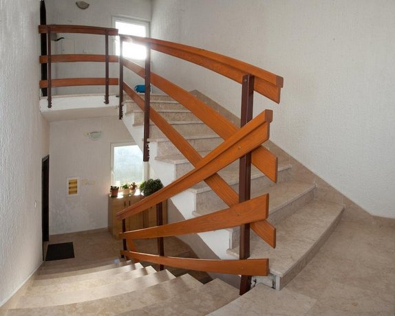 Apartments Frane Podstrana