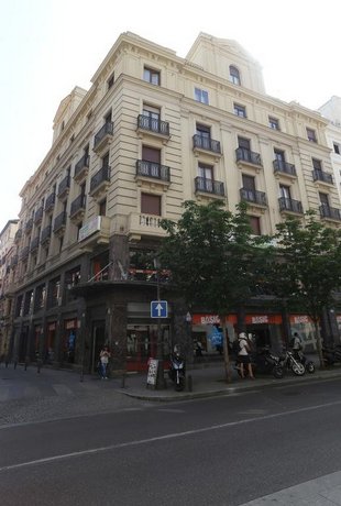 Hostal Sol Square Madrid
