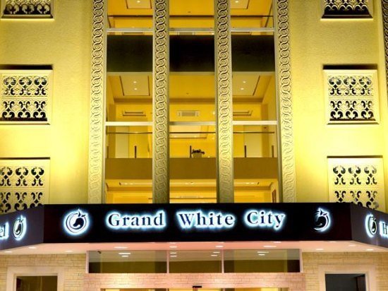 Grand White City Hotel Berat