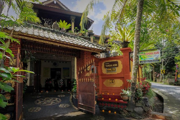 Pondok Taman Asri Homestay