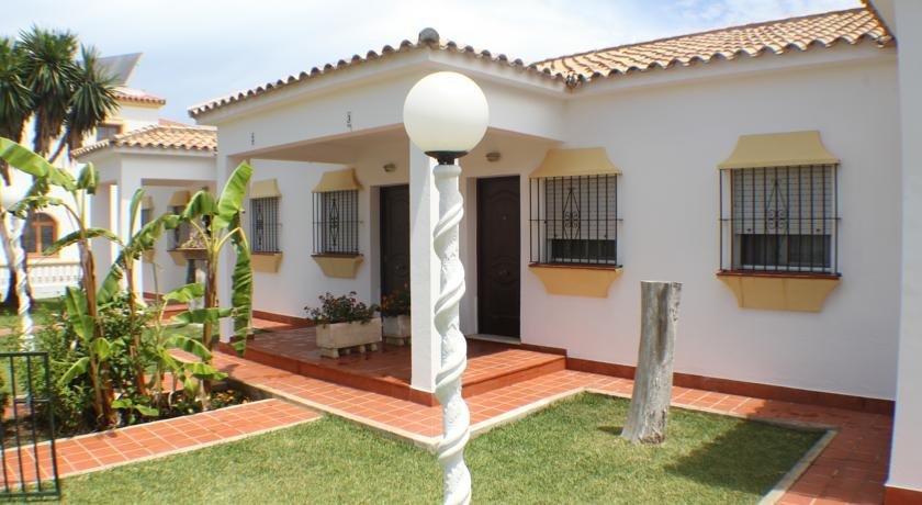 Apartamentos Turisticos Cabo Roche