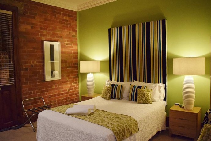 Daylesford Royal Hotel