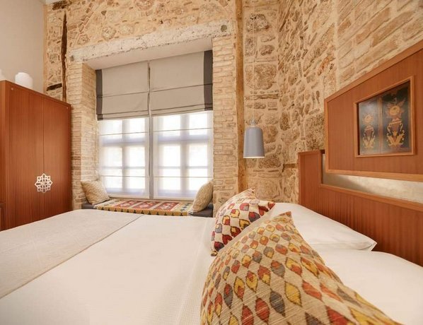 Delight Deluxe Boutique Hotel