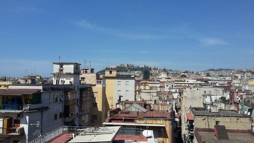 O' Paese E Masaniello
