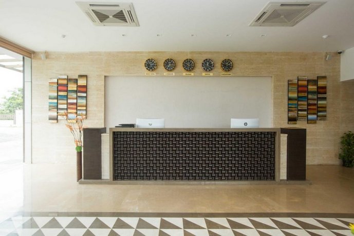 Hotel Grand Visava
