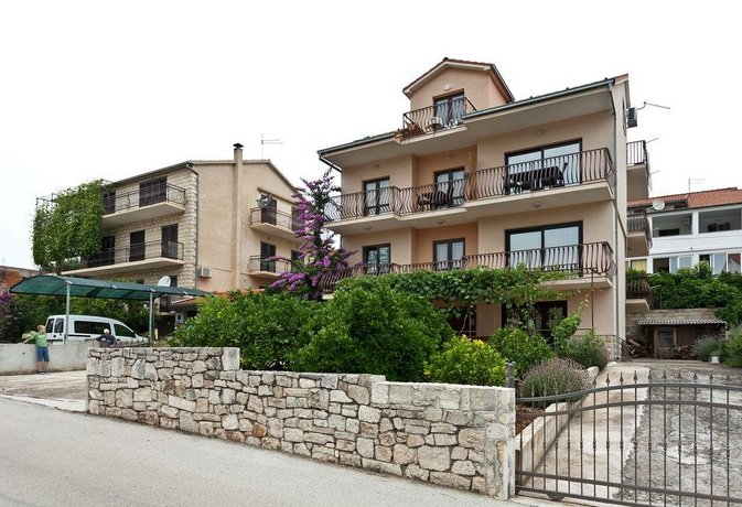 Apartmani Roic