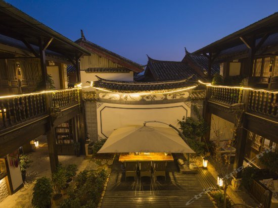 Caiyunjian Inn