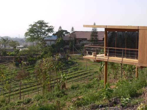 Monte diVino Lodge