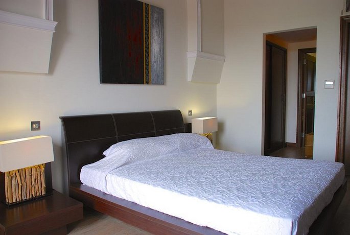 Villa Kallithea - APR04