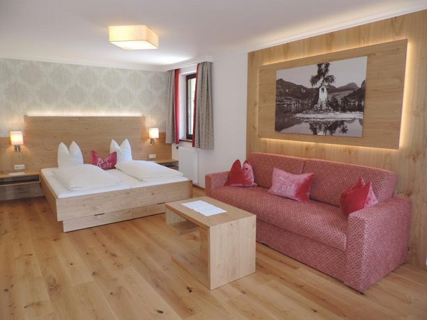 Landhotel Hochlackenhof