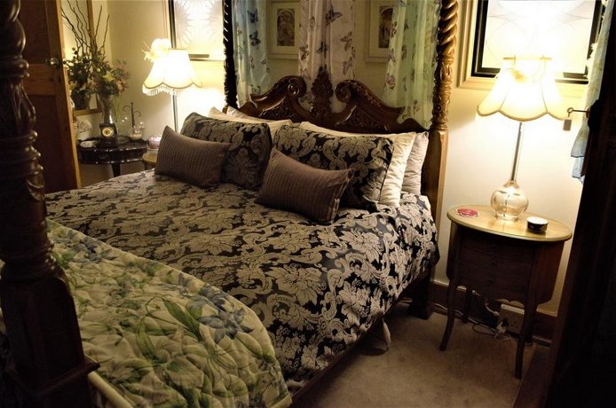 79 On Ridge Bed and Breakfast