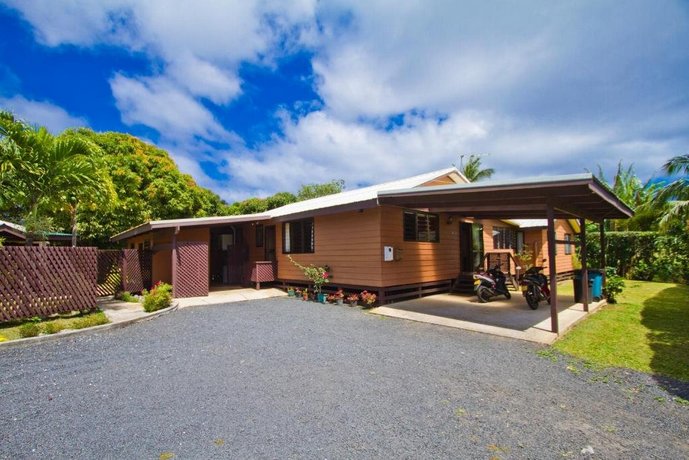 Nikao Beach Bungalows