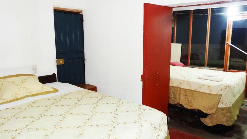 Vestigios Hotel