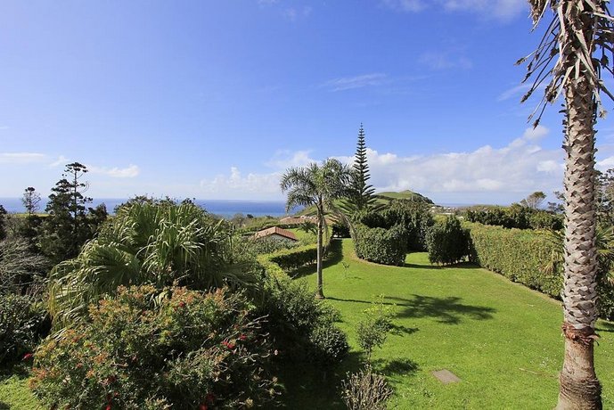Casa de Amistad Guesthouse