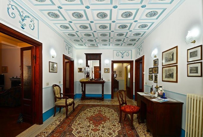 Residenza Savonarola Luxury Apartment