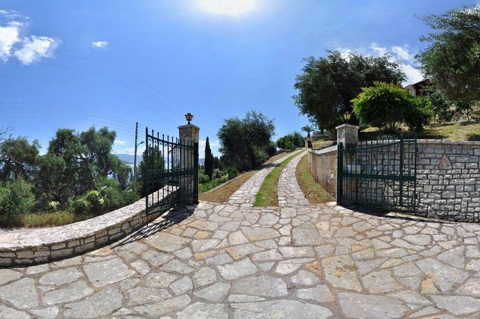 Villa Kouloura