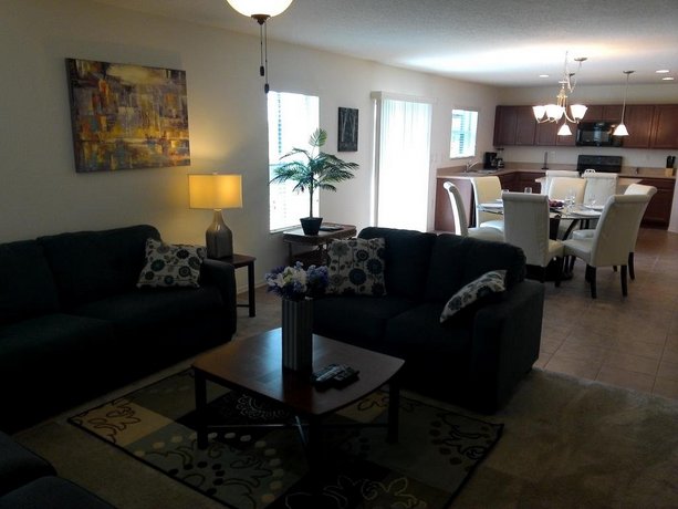 CozyKey Vacation Rentals - Crystal Cove