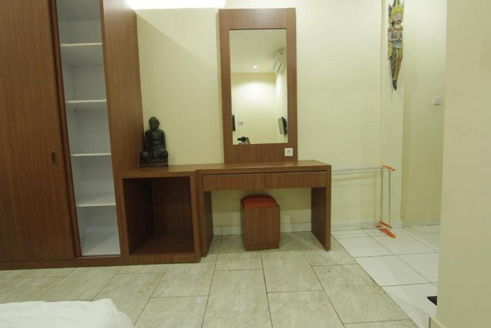 Dudek Home Stay