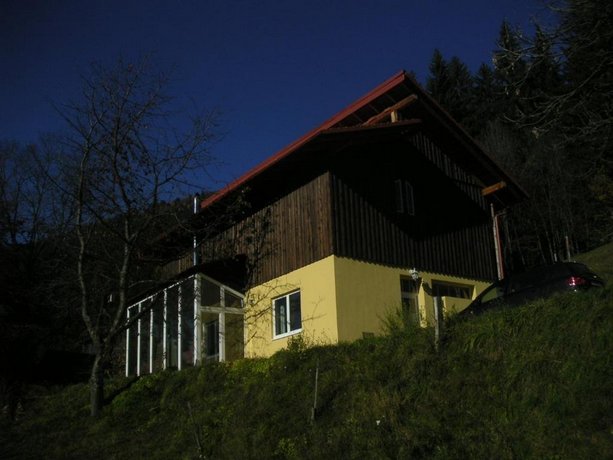 Ferienhaus Tillian Guggenberg Austria thumbnail