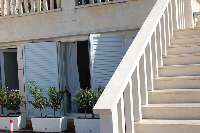 Apartments Ranieri Kono