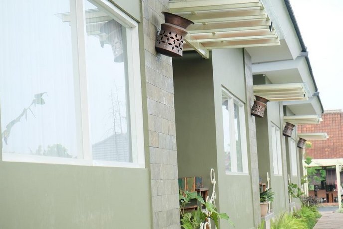 Villa Sawah Gondang Legi