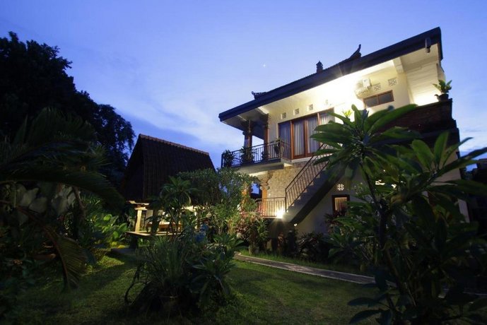 Loris Homestay