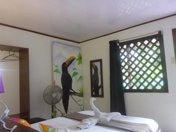 Aracari Garden Hostel