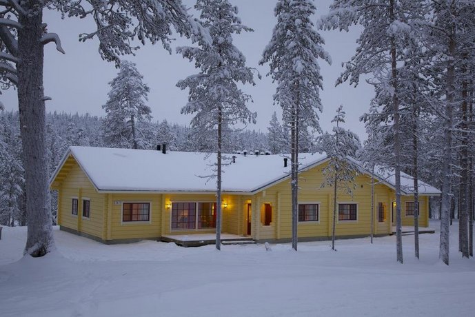 Sallainen Panvillage