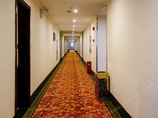 GreenTree Inn JiangSu ChangZhou LiYang TianMu Lake Avenue TaiGang W Road Business Hotel