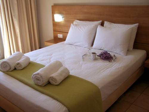 Almyra Hotel