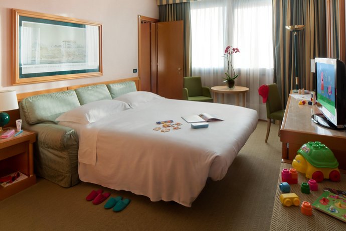 Starhotels President