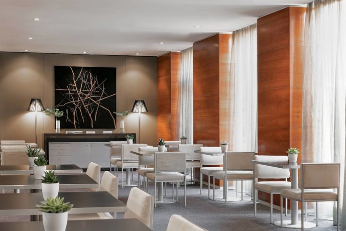 AC Hotel Los Vascos