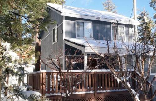Apples Delight by Big Bear Cool Cabins
