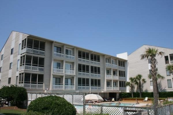 Pelican's Watch 208 - 3 Br Condo