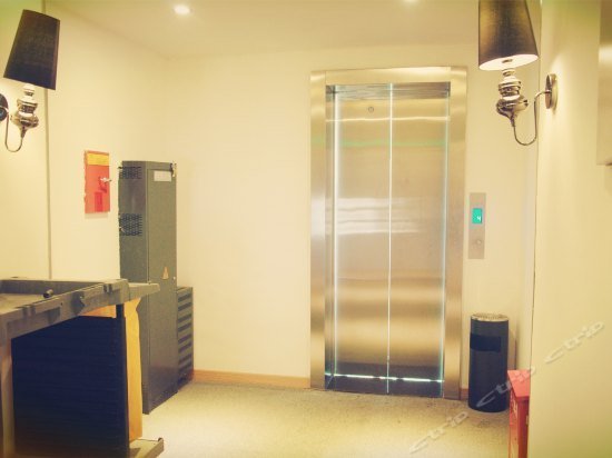 Guoguo Chain Hotel Guiyang Hequn Road