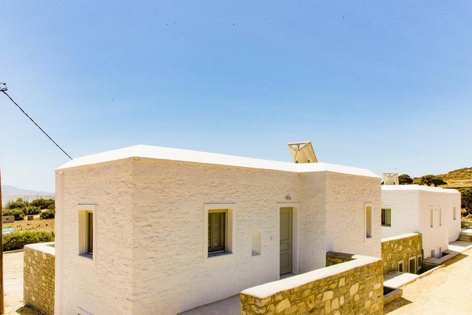 Antiparos Homes