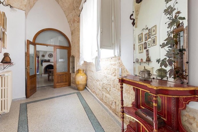 Casa Messapica