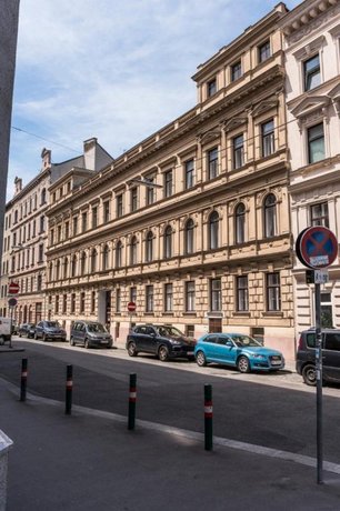 Executive Suites Margareten by welcome2vienna