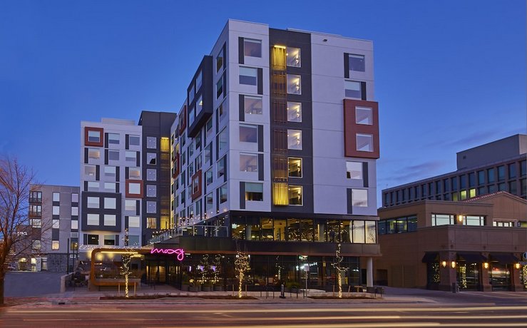 MOXY Denver Cherry Creek