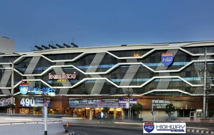 Highway Hotel Chiang Mai