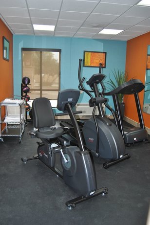 Days Inn & Suites by Wyndham San Antonio near AT&T Center