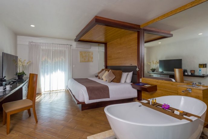 Magic Blue Boutique Hotel