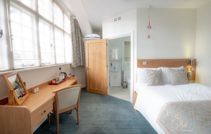 Connaught House Hotel London ExCeL