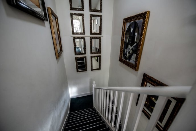 Connaught House Hotel London ExCeL