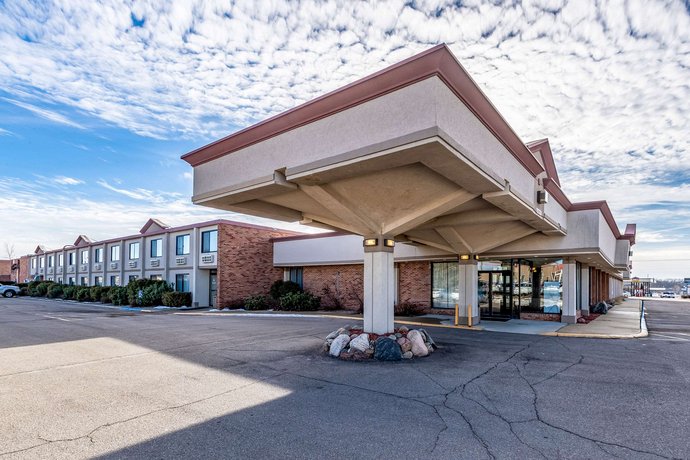 Quality Inn & Suites Albert Lea