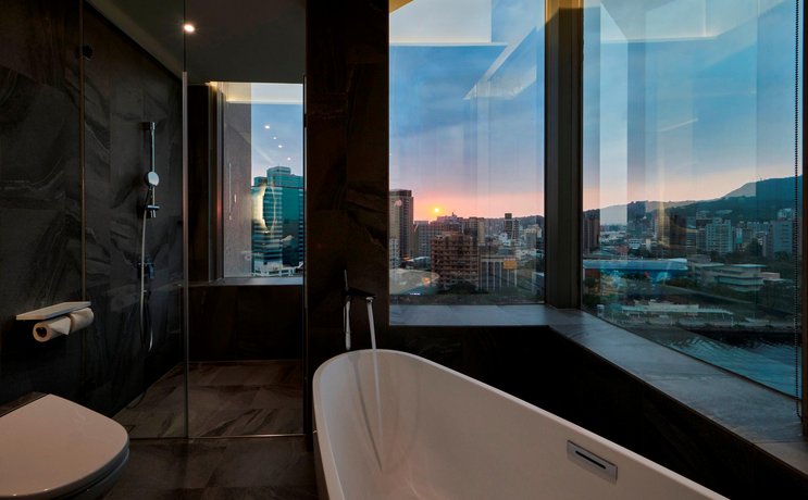 Harbour 10 Hotel